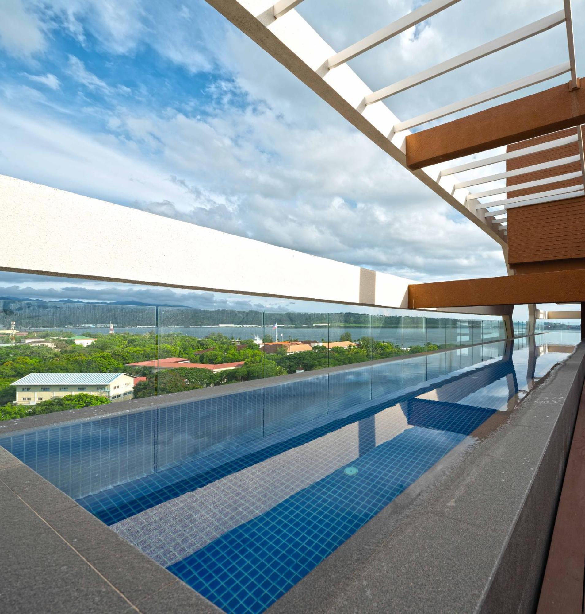 The Aurora Subic Hotel Managed By Hii 奥隆阿波 外观 照片
