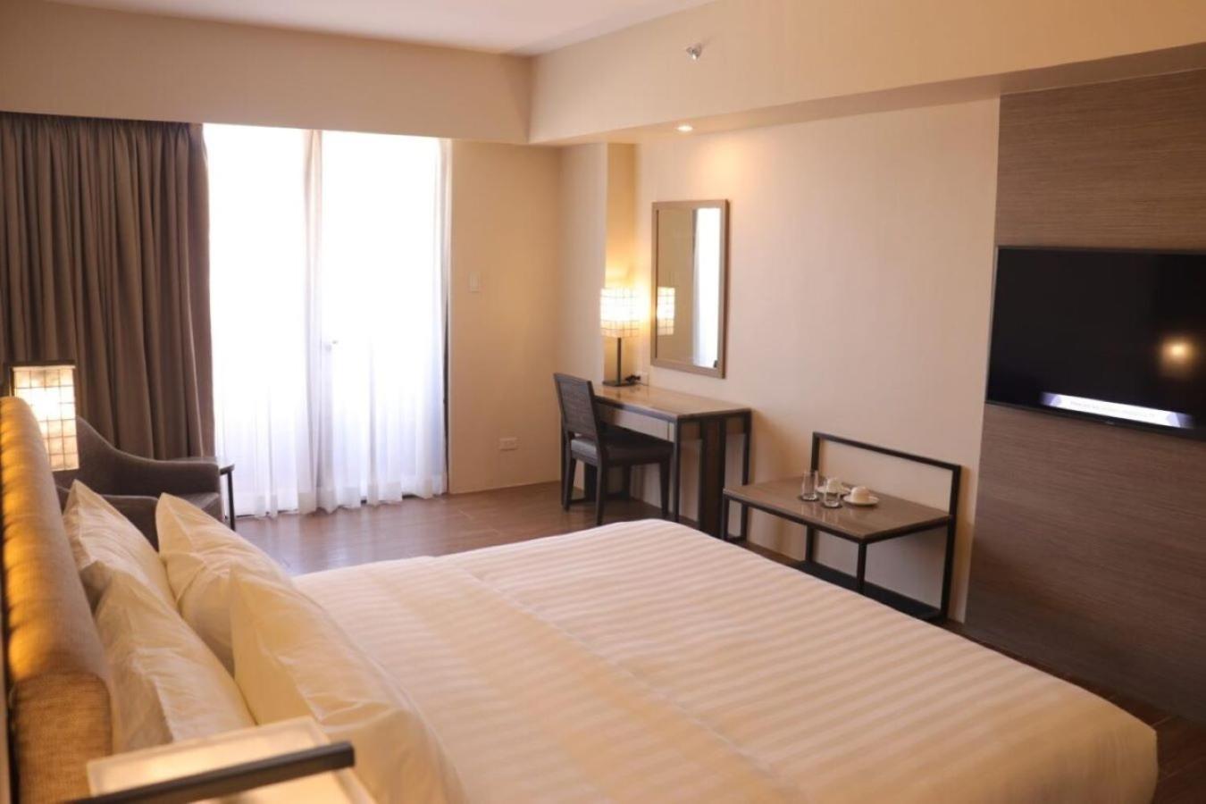 The Aurora Subic Hotel Managed By Hii 奥隆阿波 外观 照片